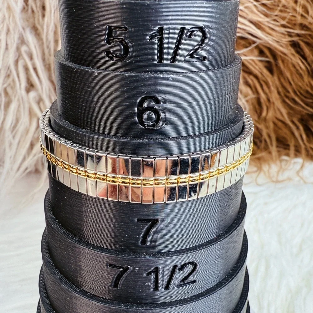 Two Toned Silverton and Goldtone Stretch Bracelet